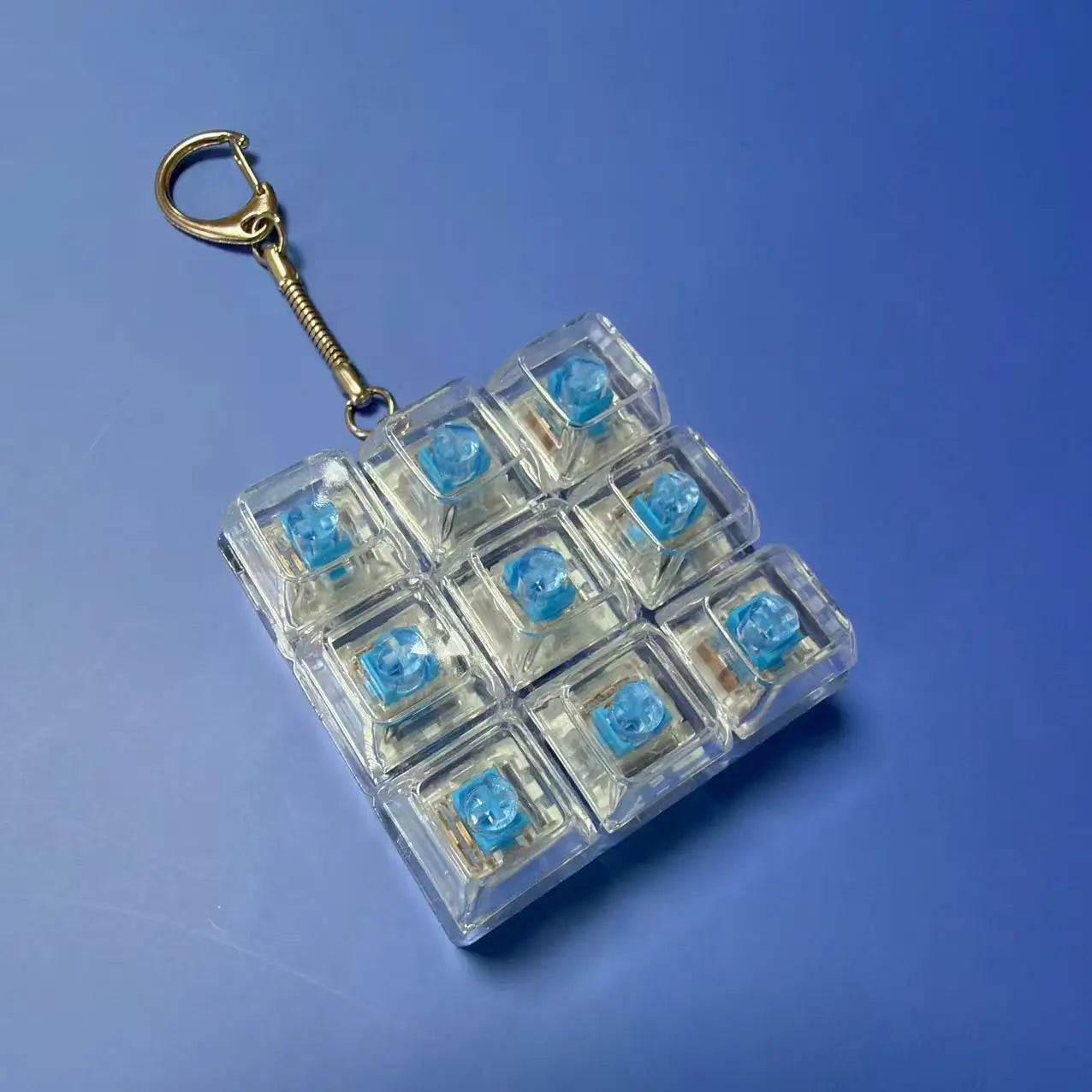 LED Crystal Fidget Keychain – Illuminated Stress Relief